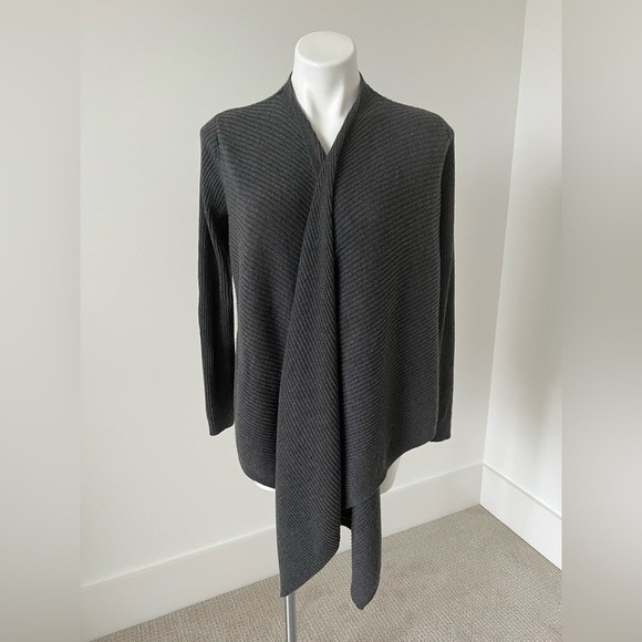 Eileen Fisher Gray Wool Angle Front Cardigan S - Picture 3 of 10